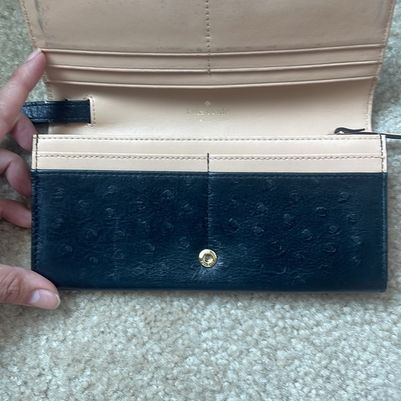 Black Kate Spade Wallet - Picture 7 of 13